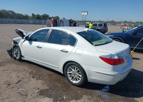 2011 Hyundai Genesis 3.8 z USA, uszkodzony, nr VIN KMHGC4DE8BU140422